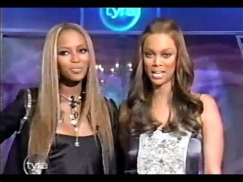 tyra banks naomi campbell versace|Tyra Banks Interviews Naomi Campbell .